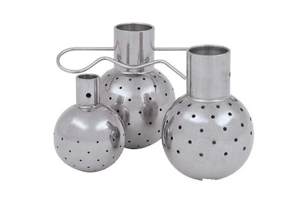 Spraying Ball